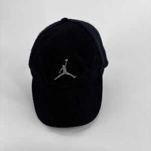 Air Jordan Hat Cap Fitted Medium Wool Knit Black Silver Embroidered Basketball